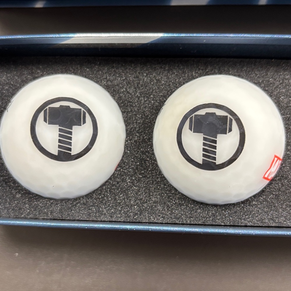 Marvel Spider-Man and Thor Golf Ball Collection - NEW with Ball Markers! - Picture 6 of 8